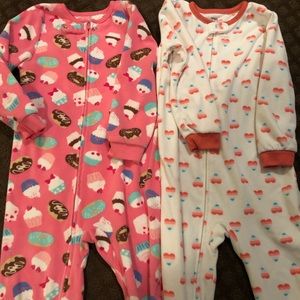 2 fleece footed pjs